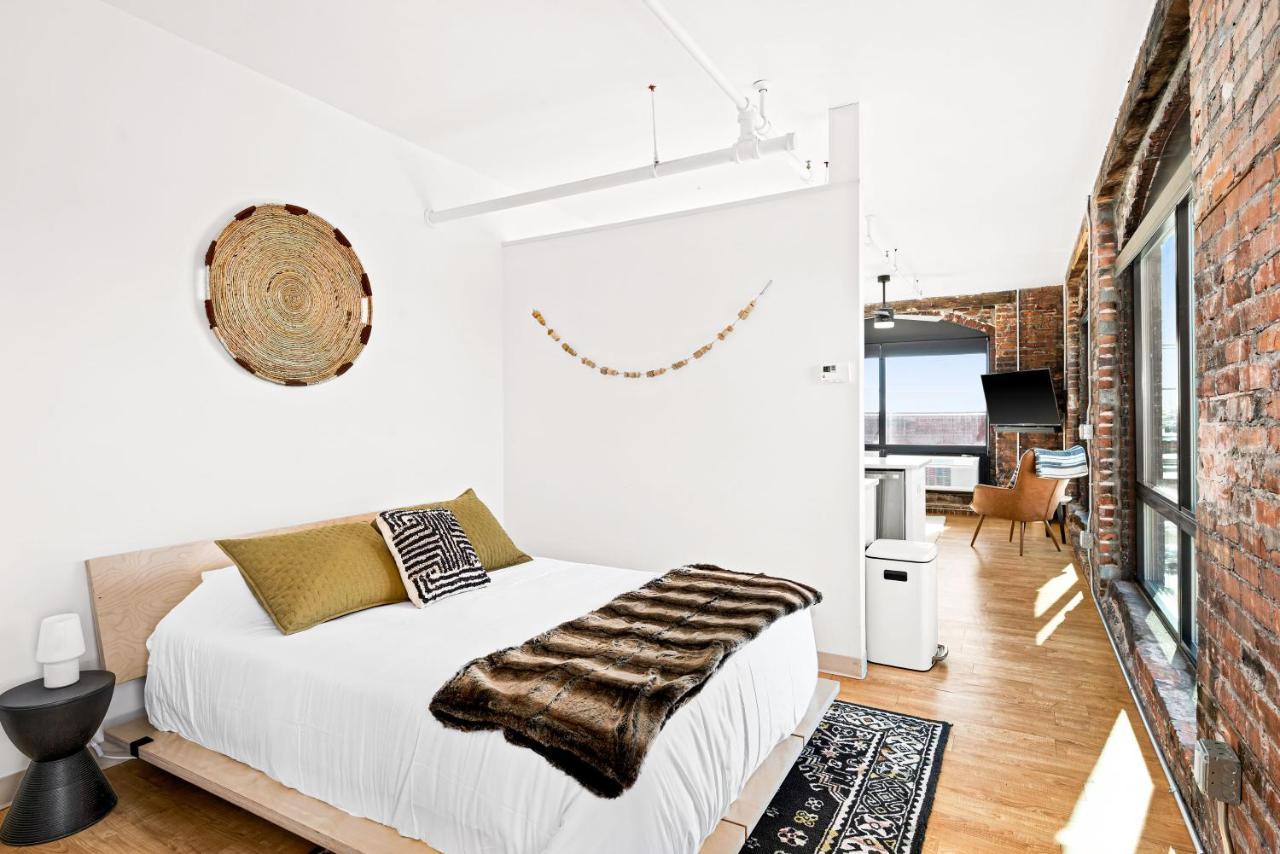 دولوث Enger Lofts Hotel المظهر الخارجي الصورة